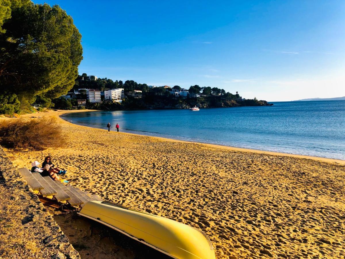 Almadrava Beach Roses Dış mekan fotoğraf