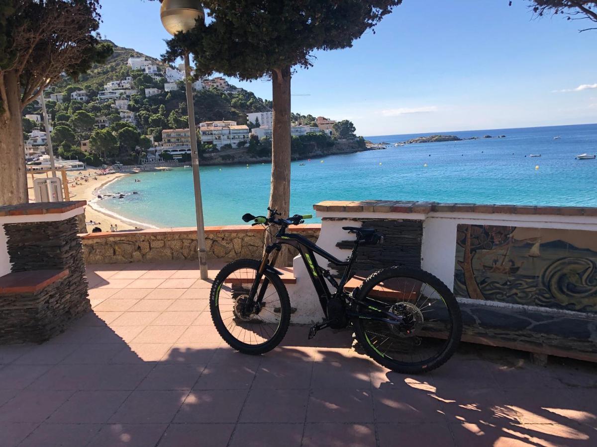 Almadrava Beach Roses Dış mekan fotoğraf