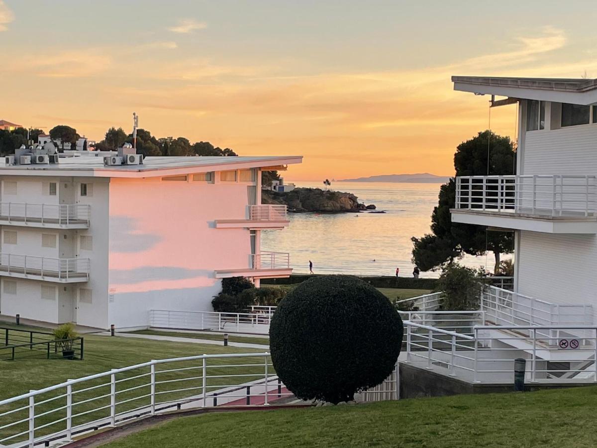 Almadrava Beach Roses Dış mekan fotoğraf