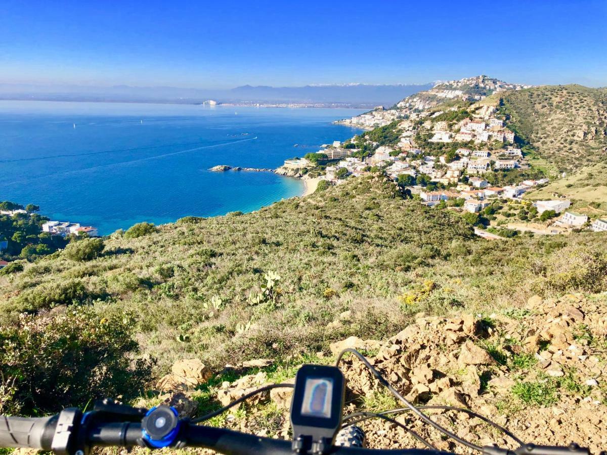 Almadrava Beach Roses Dış mekan fotoğraf