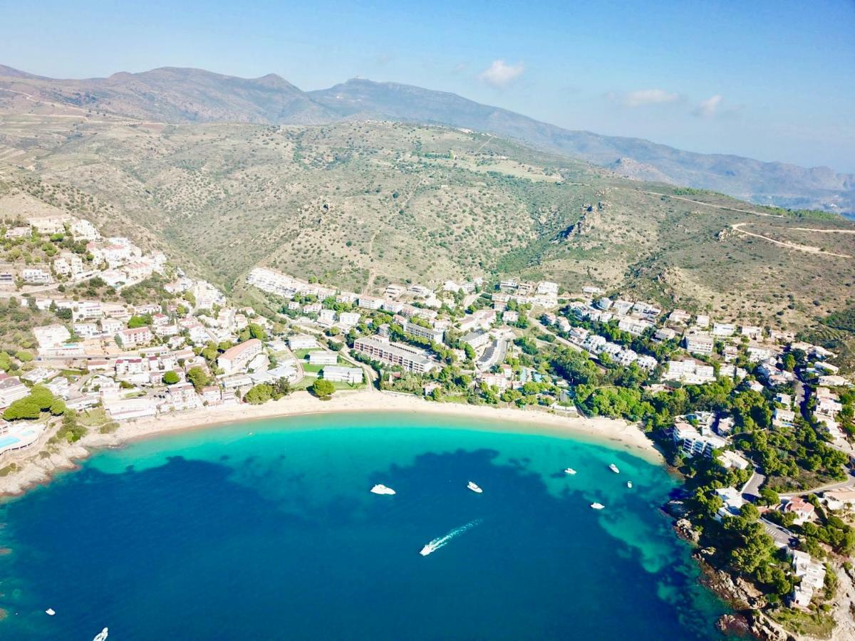 Almadrava Beach Roses Dış mekan fotoğraf
